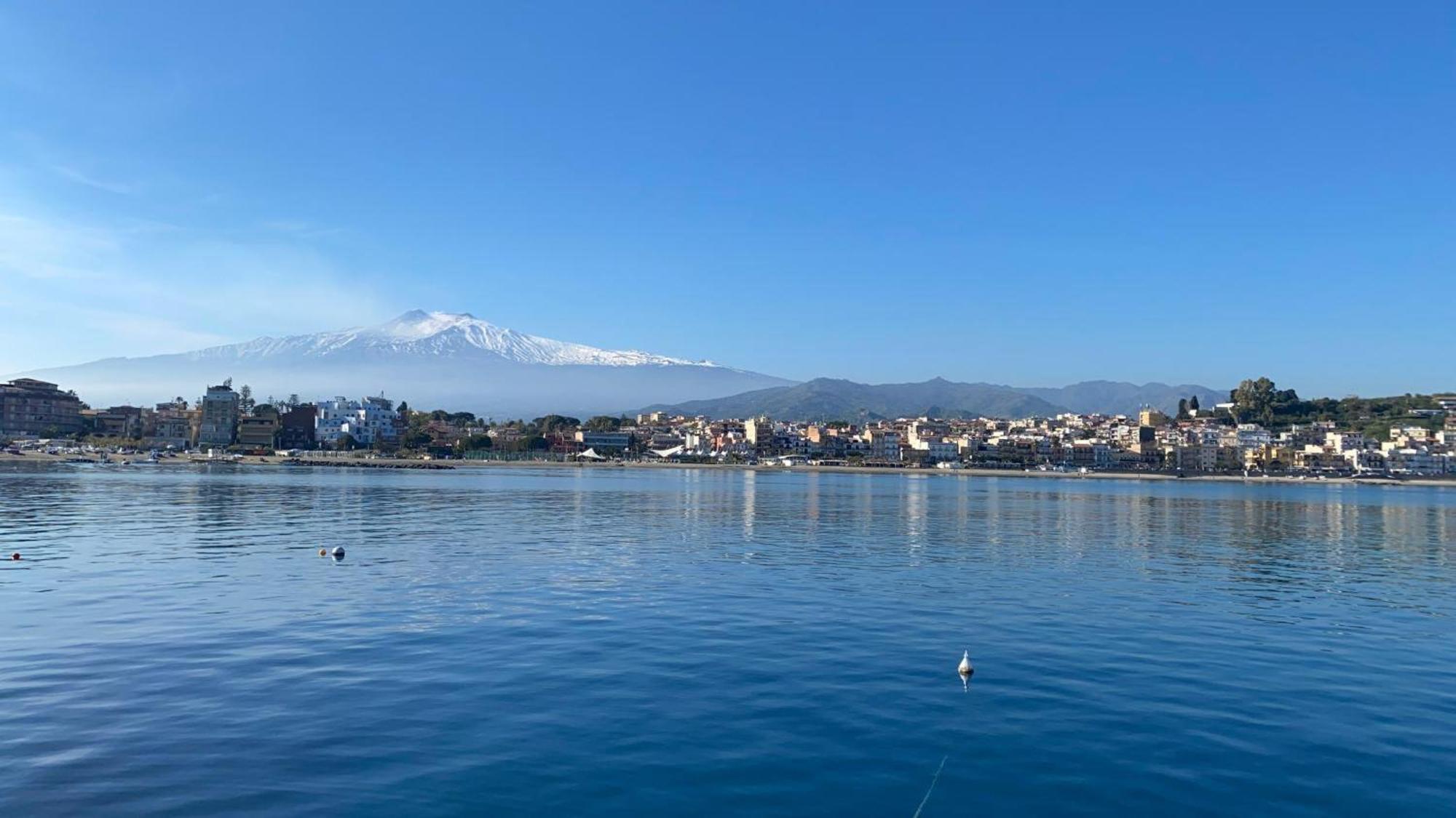 Chiara Home Apartment Giardini-Naxos Buitenkant foto